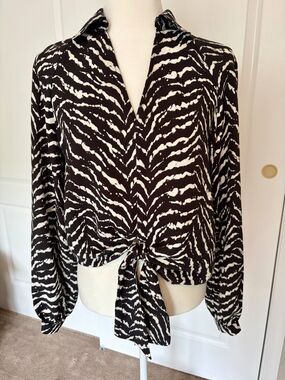 Halston Zebra Printed V-Neck Tie-Front Blouse Women's Small NWT